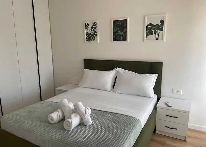 Wanderlust Apartment *