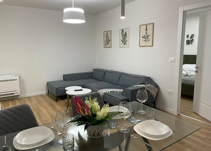 Apartment Wanderlust *