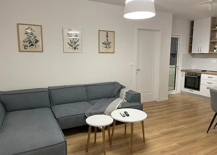 Wanderlust Apartment *